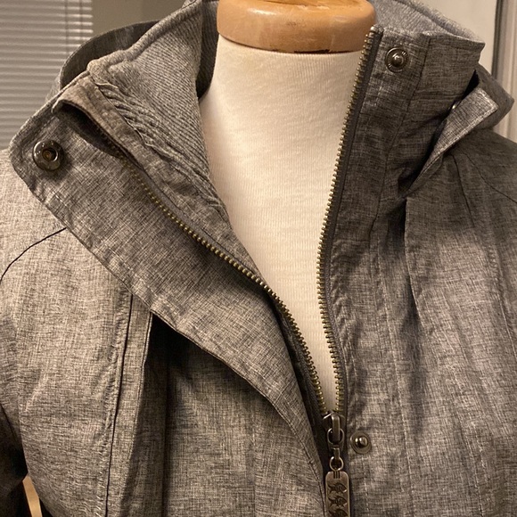 Three Stones womens fall/rain coat - Picture 5 of 9